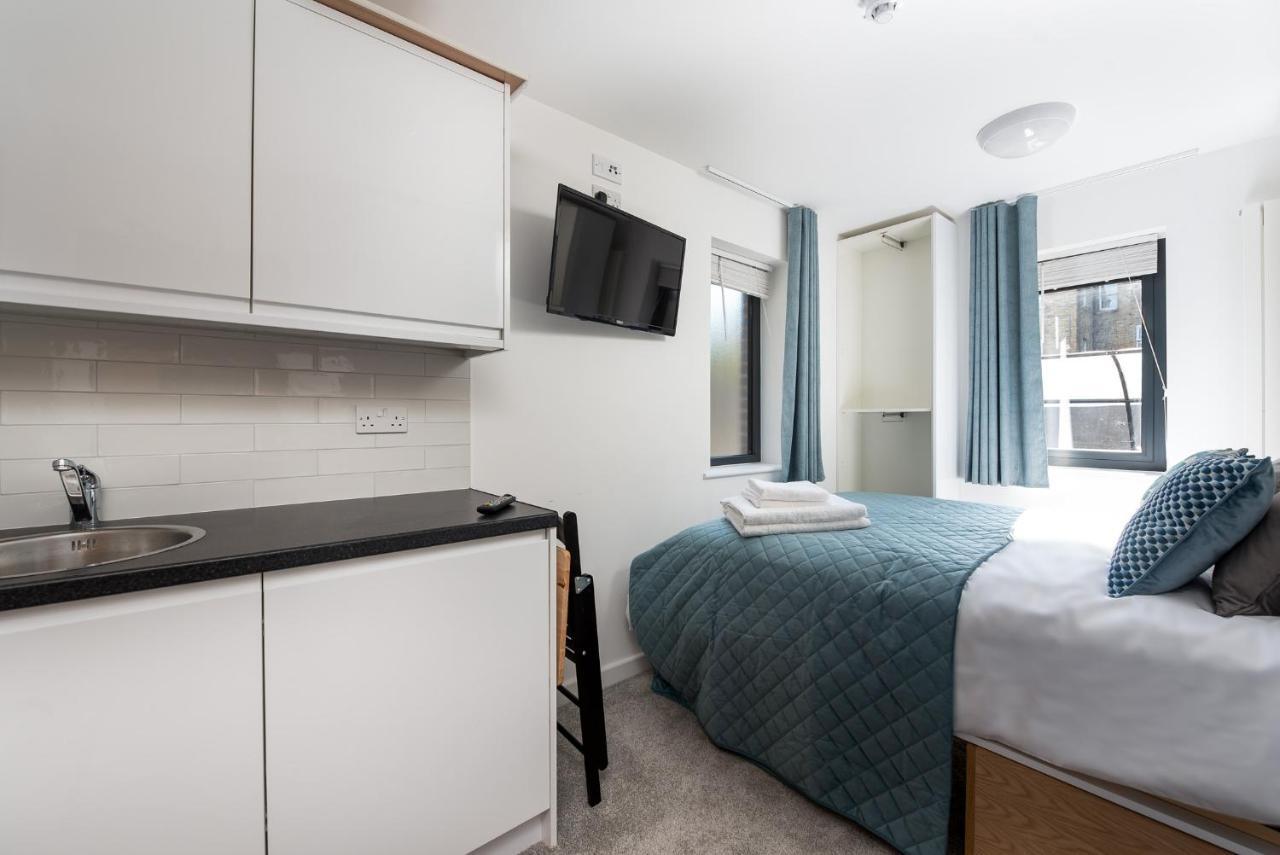 Queen'S Drive Aparthotel Londýn Exteriér fotografie