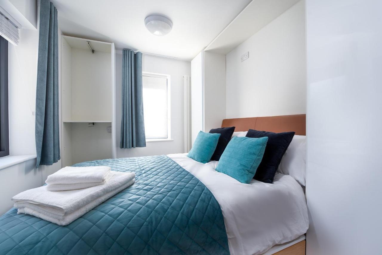 Queen'S Drive Aparthotel Londýn Exteriér fotografie